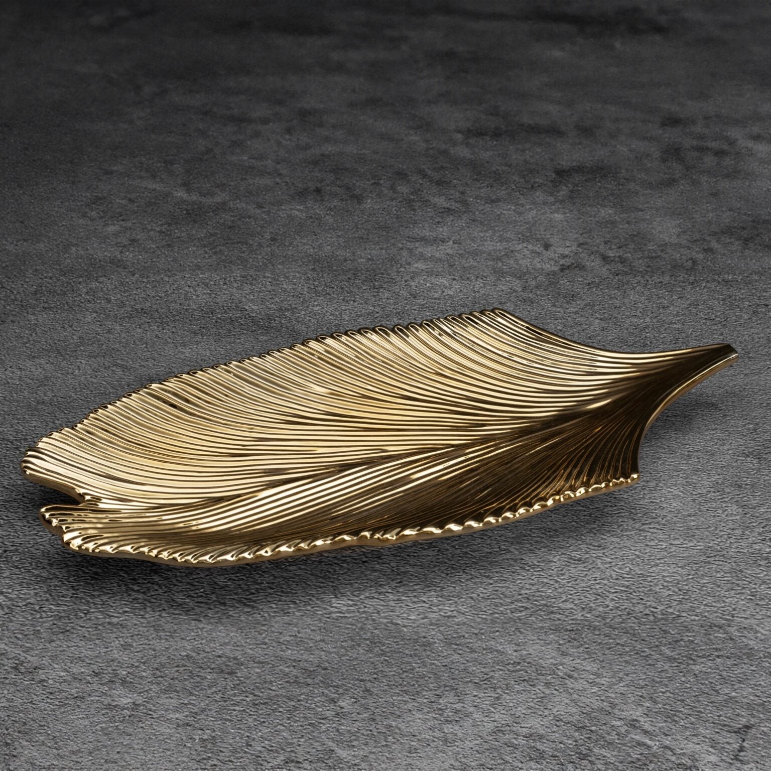 decorative plate TINA